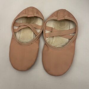 Kids Ballet Shoes in Tan